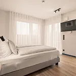 Motel42-temporary Living شقة فندقية فريدريشسهافن