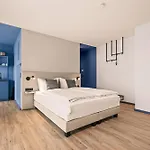 Motel42-temporary Living شقة فندقية