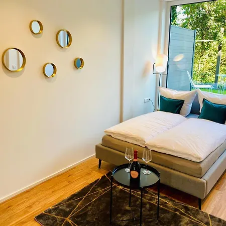 Motel42-temporary Living 3*