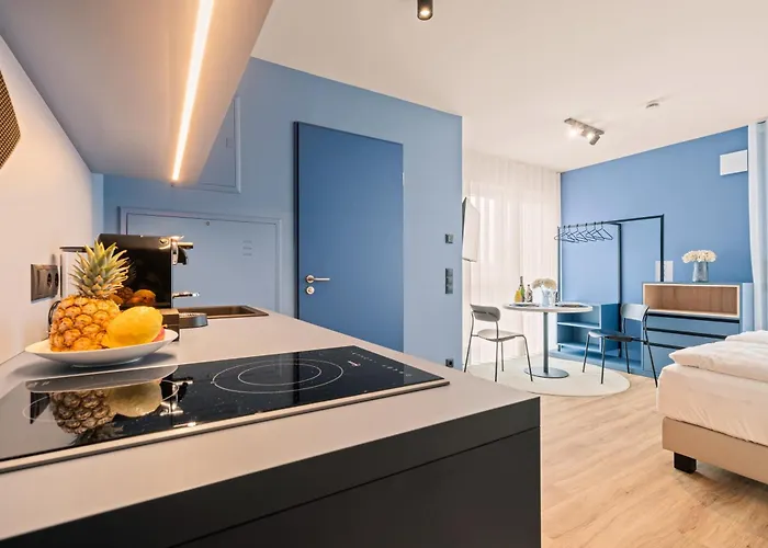 Motel42-temporary Living